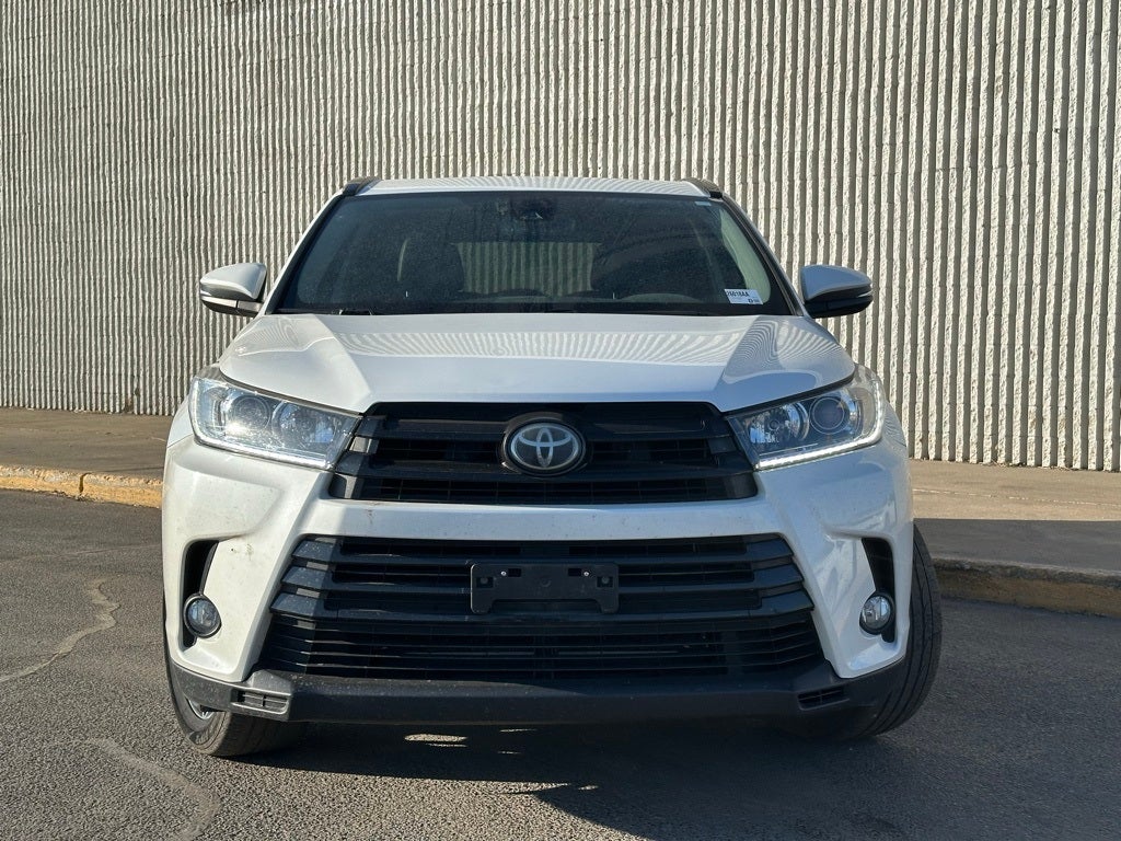 2017 Toyota Highlander SE