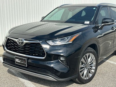2024 Toyota Highlander Platinum