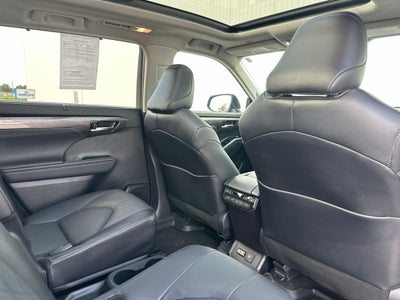2024 Toyota Highlander Platinum