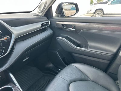 2024 Toyota Highlander Platinum
