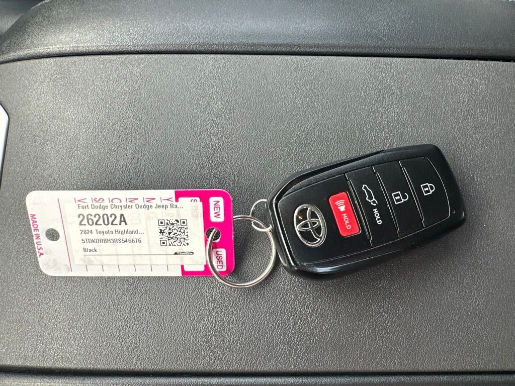2024 Toyota Highlander Platinum