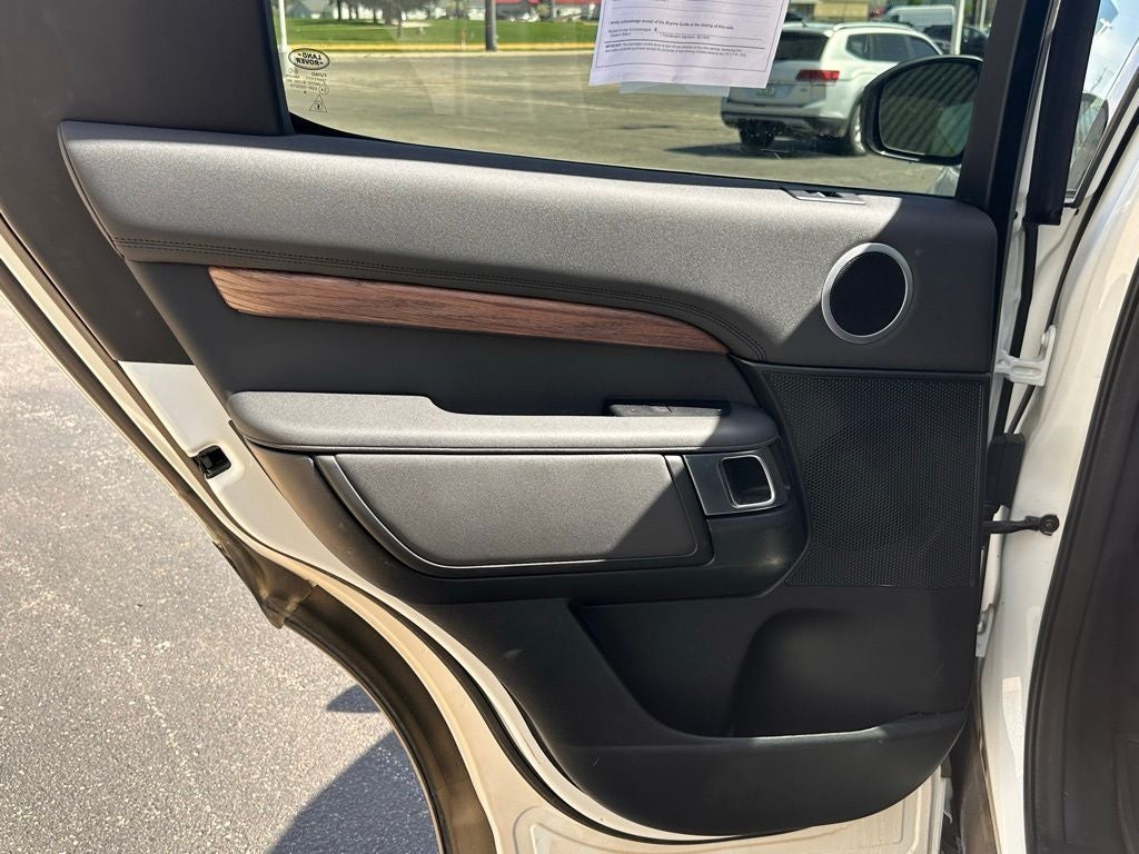 2020 Land Rover Discovery HSE