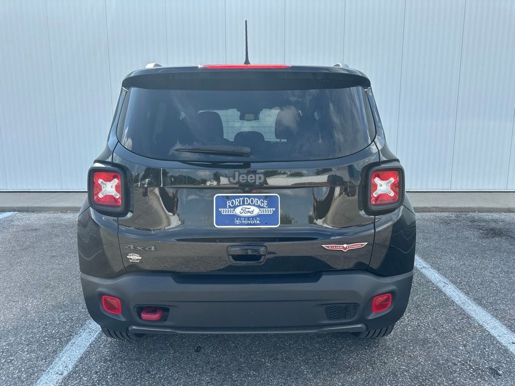 2022 Jeep Renegade Trailhawk